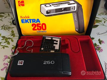 Macchina fotografica kodak EXTRA 250