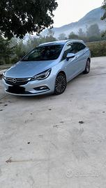 Opel astra 1.6 110 cv  tourer business