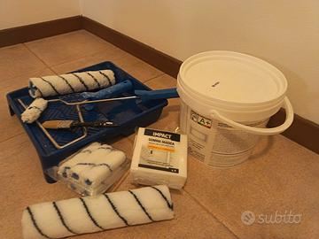 Pittura per muri e attrezzi