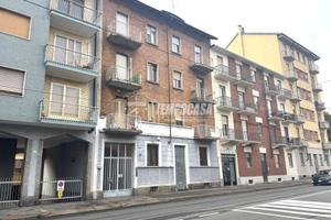 Appartamento a Torino Via Passo Buole 2 locali
