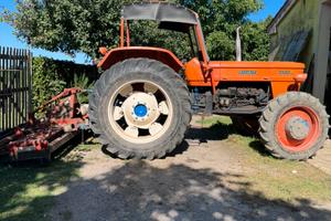 Trattore agricolo FIAT 1000 DT