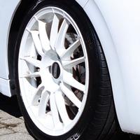 Cerchi in lega Peugeot 208 da 17" più pneu estivi 