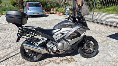 Honda Crossrunner 800