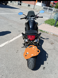 Yamaha fz600