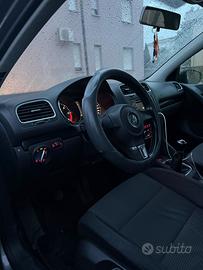 Volkswagen golf 1.6 tdi highline 2010 209000 km