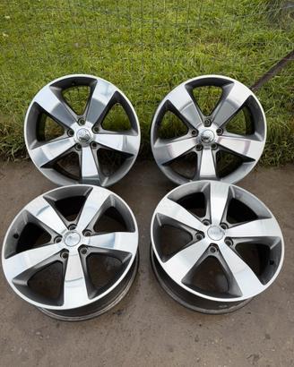 4 Cerchi in Lega JEEP Grand Cherokee Overland
