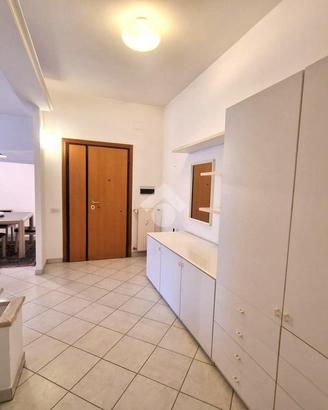 4 LOCALI A VELLETRI