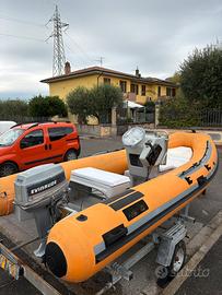 Gommone motore carrello