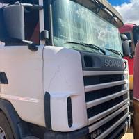 Trattore stradale scania