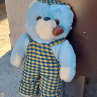 Orsetto di peluche azzurro