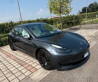 Tesla model 3 performance