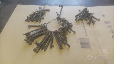 Chiavi antiche 2€ cadauna 80/100pz