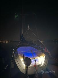 Barca a vela 8mt Dalpol Phobos 25