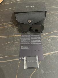 Occhiali da sole prada symbole