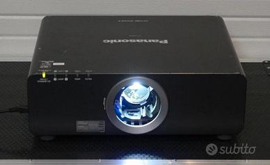 Proiettore 6000 lumen Panasonic ottica corta Wide