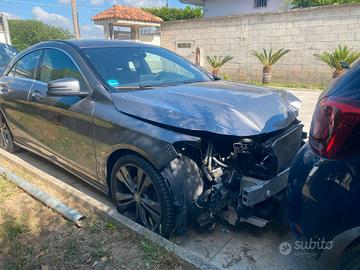 Mercedes-benz CLA 180Benzina-(PRIVATO)-2018