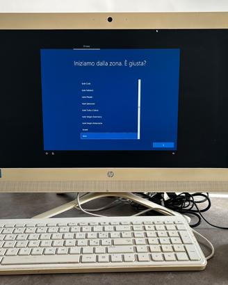 HP All-in-One 22" Windows 10 - Formattato