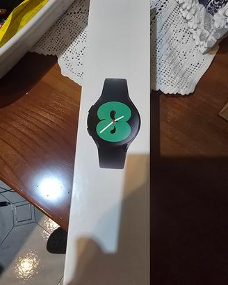 SAMSUNG GALAXY  WATCH4