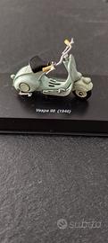Modellino Vespa 98 Anno 1946 Scala 1:32

