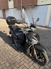 VOGE SFIDA SR16 125 PARI AL NUOVO