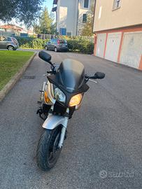 Honda cbf 600
