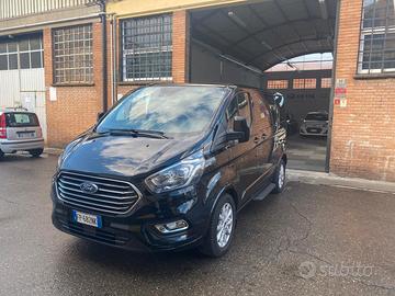 Ford Tourneo Custom titanium 130cv 9 posti - TAGLI