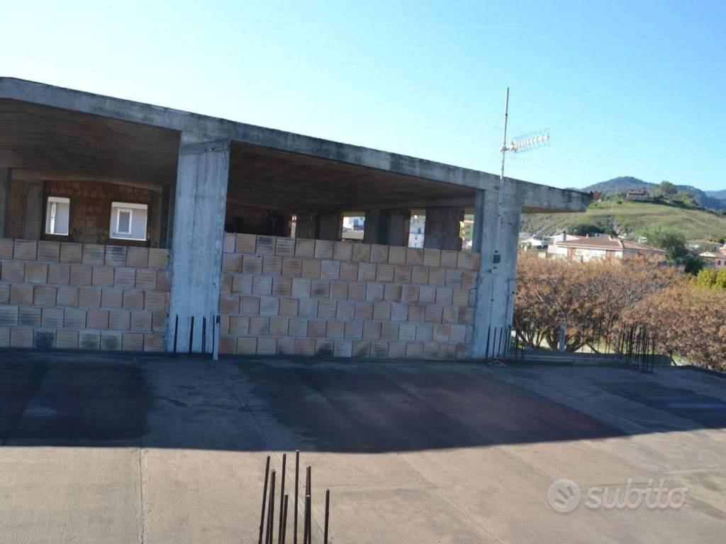 Immobile in asta di 241 m² a San Sostene - Altro