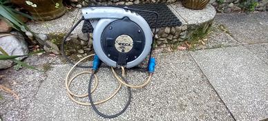 avvolgicavo automatico
