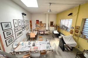 Via Gattinara - Laboratorio open space con possibi