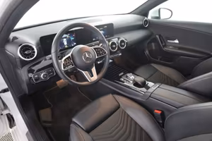 MERCEDES-BENZ A 180 A 180 d Automatic Business E