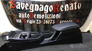 BMW SERIE 1 F20 CONSOLE  NERA/POGGIA BRACCIO