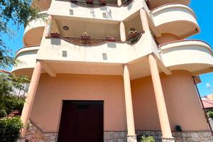 Appartamento in villa Strongoli