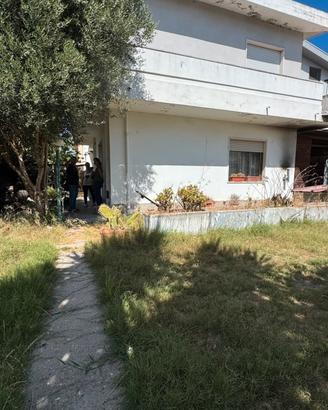 Ampio Bivano con Giardino