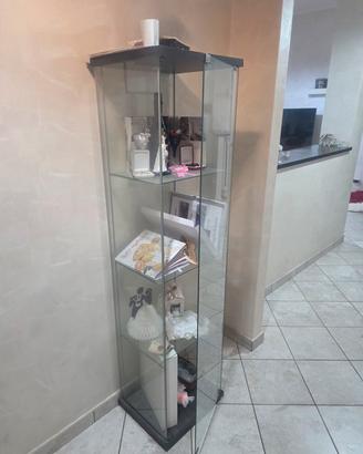 Vetrina Espositiva in Vetro Temperato – Design Mo