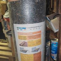 Sottostrato acustico in gomma e sughero