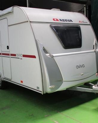 Adria Aviva 420L 4 letti meno di 6m 1100kg - 2016