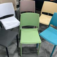 Sedie impilabili vari colori MI