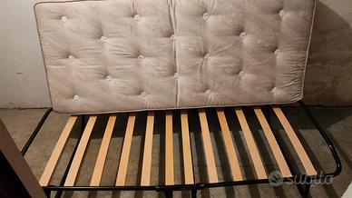 LETTO PIEGHEVOLE CON MATERASSO