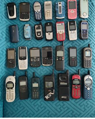 Lotto Telefoni cellulare Vintage  / collezione. 