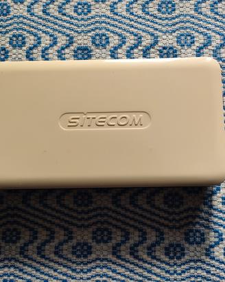 Switch di rete "Sitecom" LN-118 + caricatore 