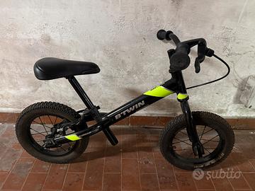 Bicicletta B TWIN senza pedali