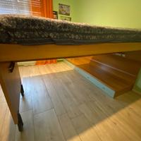 2 letti con scrivania