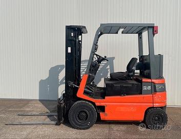 CARRELLO ELEVATORE ELETTRICO