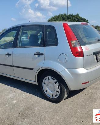 FORD FIESTA 5 JD, JH 1.4 TDCI 68CV ricambi/
