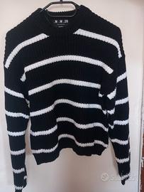 Maglione di Bershka taglia M, colore bianco e nero
