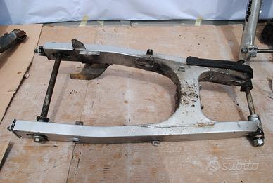 honda transalp 600 V anno 1989, forcellone posteri