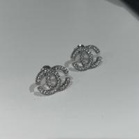 Orecchini simili chanel