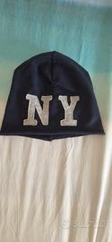 Cappello bimbo OVS NY 12-18 mesi 46-48 cm

