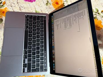 Macbook pro M1 modello 2020