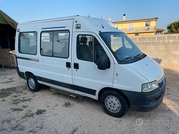 CAMPER 5 METRI TRAZIONE 4 X 4